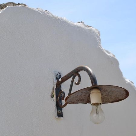 Trullo Piccola Contrada Guest House Locorotondo Ngoại thất bức ảnh