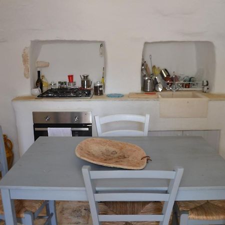 Trullo Piccola Contrada Guest House Locorotondo Ngoại thất bức ảnh