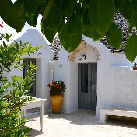 Trullo Piccola Contrada Guest House Locorotondo Ngoại thất bức ảnh