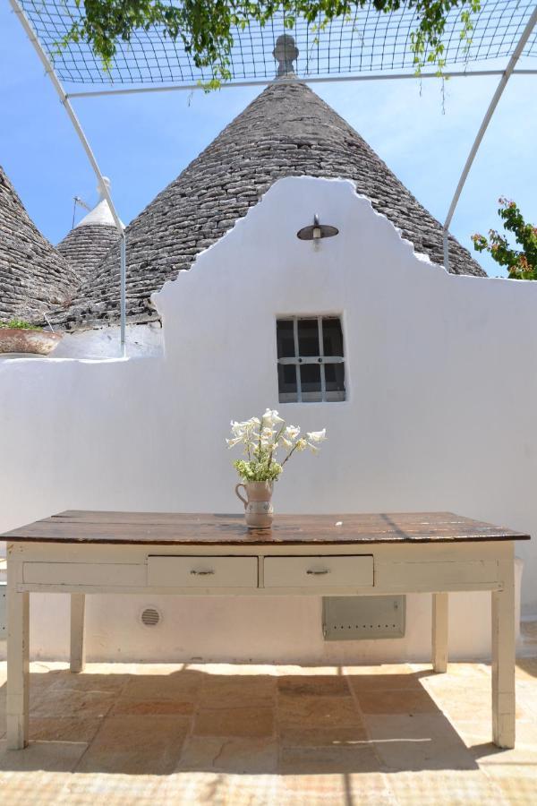 Trullo Piccola Contrada Guest House Locorotondo Ngoại thất bức ảnh