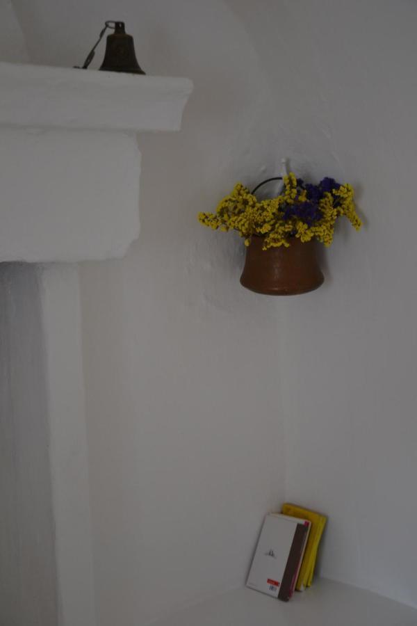 Trullo Piccola Contrada Guest House Locorotondo Ngoại thất bức ảnh